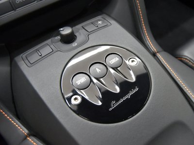 صورة مصغرة 22 لـ 2011 Lamborghini GALLARDO
