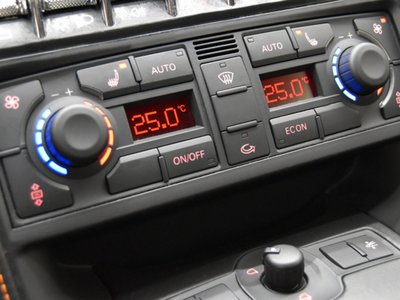 صورة مصغرة 21 لـ 2011 Lamborghini GALLARDO