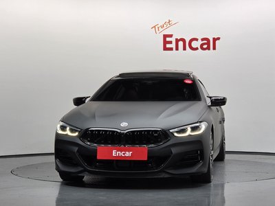 2022 BMW 8 SERIES — фото 2