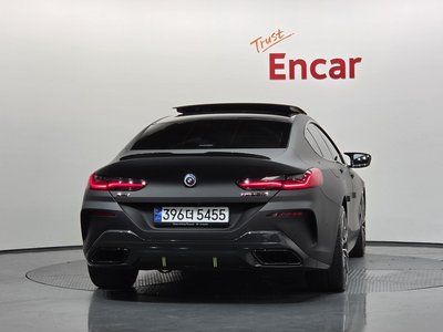 2022 BMW 8 SERIES — фото 3