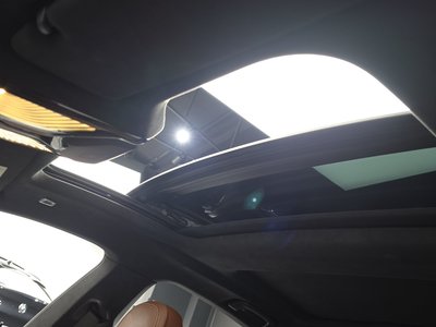 2022 BMW 8 SERIES thumbnail 23
