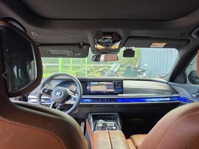 2024 BMW 7 SERIES 照片 2