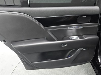 2022 Genesis G90 (RS4) thumbnail 15
