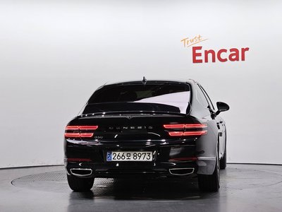 GENESIS G80 (RG3) - 3