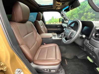 TOYOTA LAND CRUISER 250 - 7