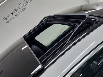 2025 Mercedes-BENZ GLE — миниатюра 12