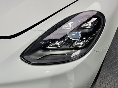 PORSCHE PANAMERA - 9
