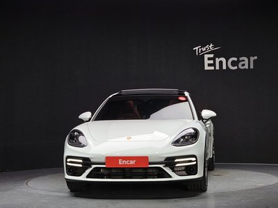 PORSCHE PANAMERA - 2