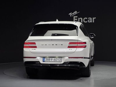 صورة 3 لـ 2022 Genesis GV80