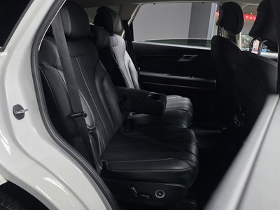 2022 Genesis GV80 — миниатюра 12