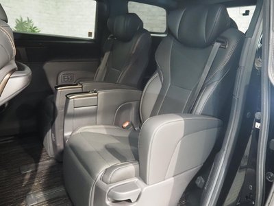 2024 Toyota ALPHARD — миниатюра 38
