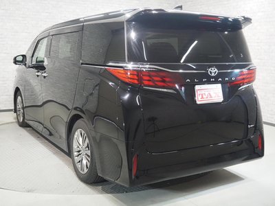 2024 Toyota ALPHARD — фото 6