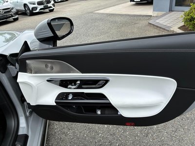 2025 Mercedes-BENZ GT AMG 缩略图 30