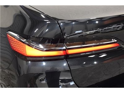 صورة مصغرة 48 لـ 2024 BMW 7 SERIES