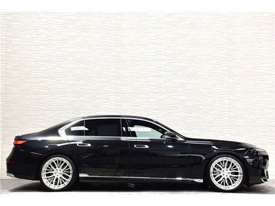 صورة مصغرة 40 لـ 2024 BMW 7 SERIES