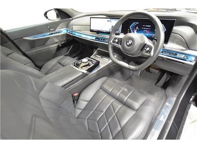 صورة مصغرة 26 لـ 2024 BMW 7 SERIES