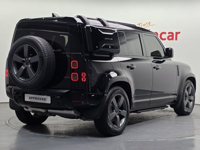 LAND ROVER DEFENDER - 4
