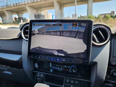 TOYOTA LAND CRUISER 70 - 5