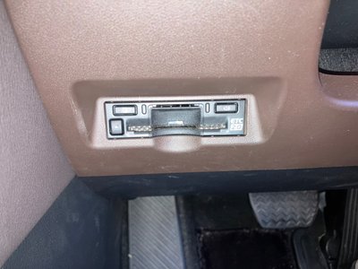 TOYOTA ALPHARD - 10