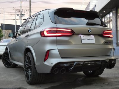 2021 BMW X5 M photo 3