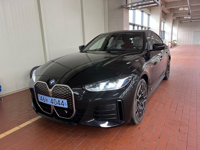 BMW I4 - 1