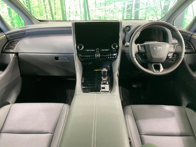 TOYOTA ALPHARD - 2