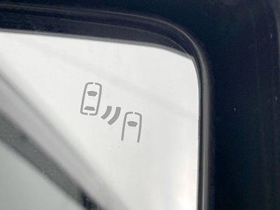 TOYOTA LAND CRUISER 250 - 7