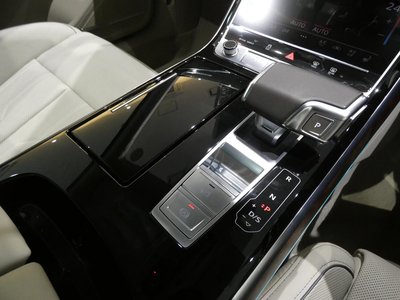 صورة مصغرة 13 لـ 2022 AUDI A8