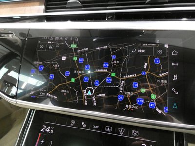 صورة 10 لـ 2022 AUDI A8