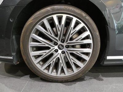 صورة مصغرة 32 لـ 2022 AUDI A8