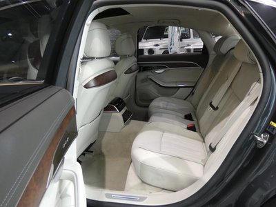 صورة مصغرة 21 لـ 2022 AUDI A8