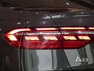 صورة 4 لـ 2022 AUDI A8