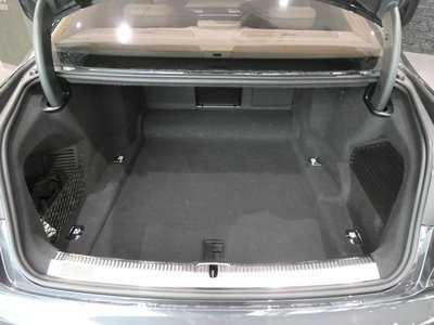 صورة مصغرة 23 لـ 2022 AUDI A8