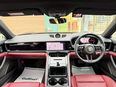 PORSCHE PANAMERA - 6