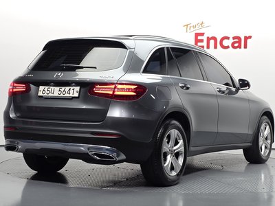 MERCEDES-BENZ GLC - 3