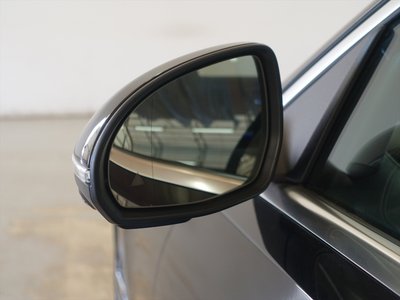 MERCEDES-BENZ C-CLASS - 6