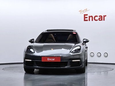 PORSCHE PANAMERA - 2