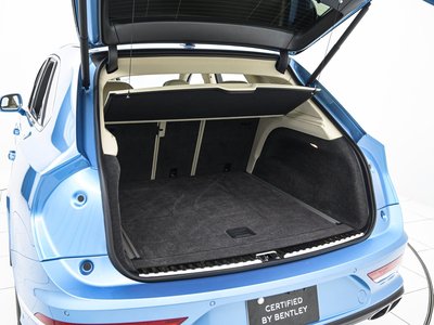 BENTLEY BENTAYGA - 7