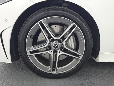 MERCEDES-BENZ CLS - 6