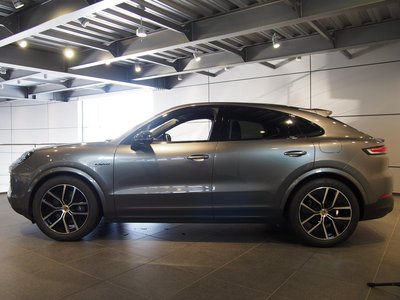 PORSCHE CAYENNE - 4