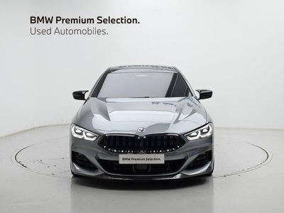 BMW 8 SERIES - 2