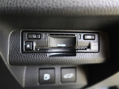 TOYOTA CROWN ESTATE - 10