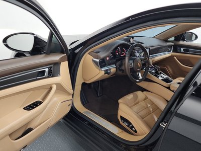 PORSCHE PANAMERA - 10