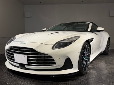 ASTON MARTIN DB12 VOLANTE - 1