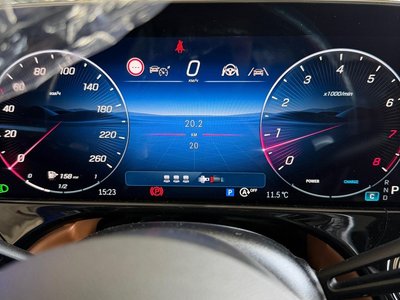 MERCEDES-BENZ E-CLASS - 8