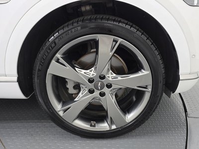 صورة 8 لـ 2020 Genesis GV80