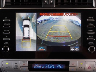 TOYOTA LAND CRUISER PRADO - 9