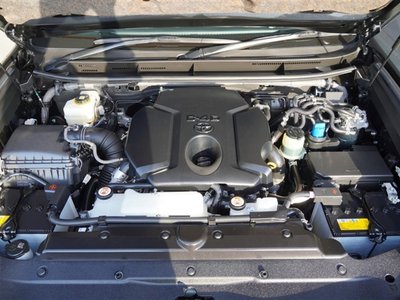 TOYOTA LAND CRUISER PRADO - 3