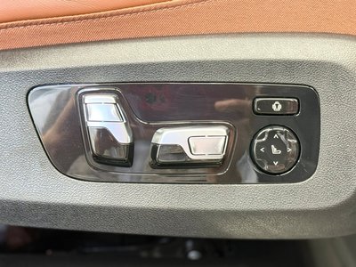 صورة 8 لـ 2025 BMW X7