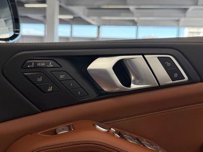 صورة 10 لـ 2025 BMW X7